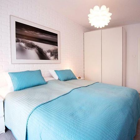Lato Apartament Solna 11C Z Garazem كولوبرزيغ المظهر الخارجي الصورة