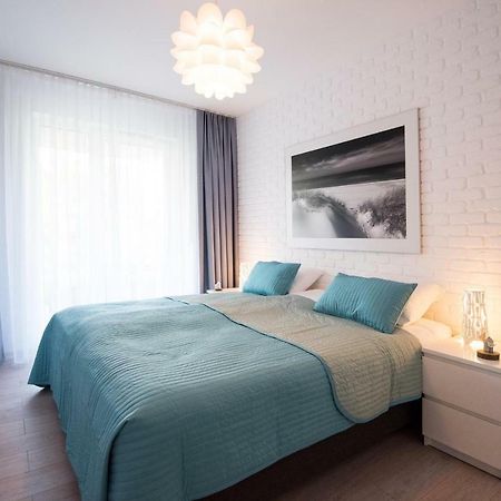Lato Apartament Solna 11C Z Garazem كولوبرزيغ المظهر الخارجي الصورة